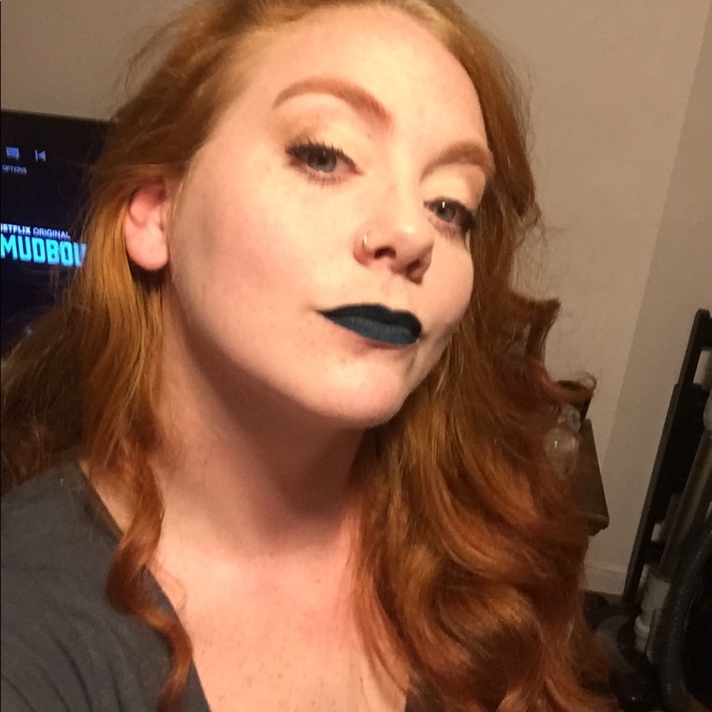 Meet your Posher, Shannon